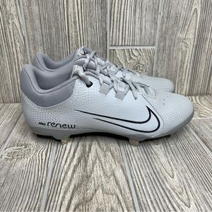 Nike Hyperdiamond 4 ProWomen's Softball Cleats Cool Gray CZ5920-004 Metal Spikes